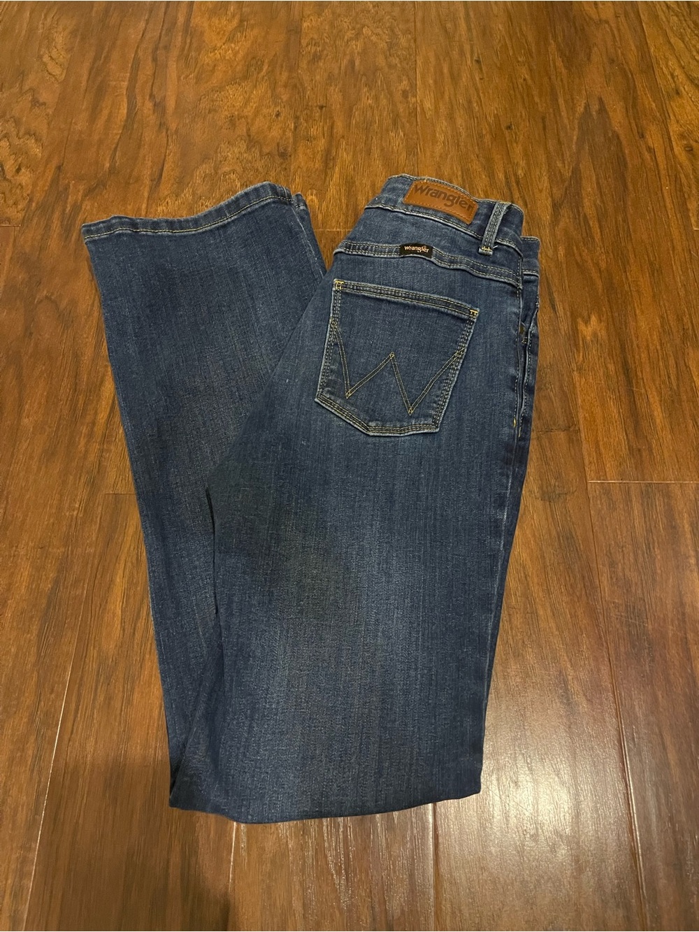Wrangler Women’s High Rise Bold Boot Jean Size 0x30 Dark Wash